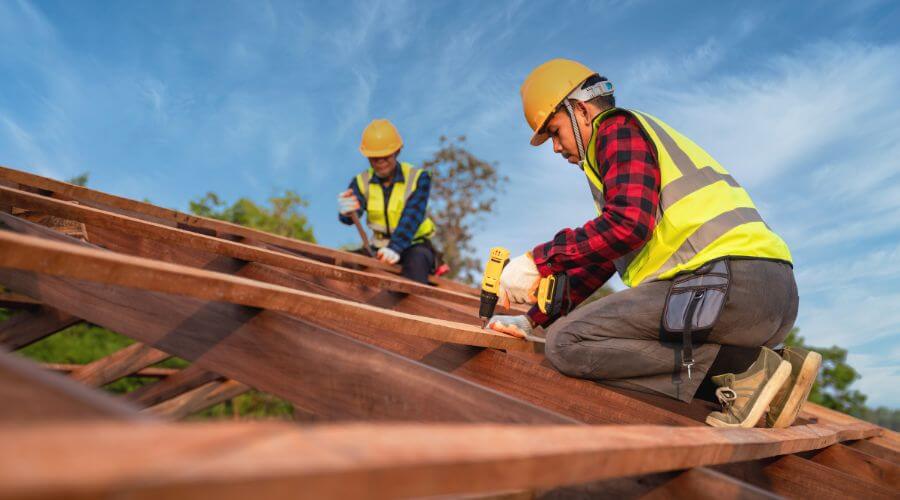Professional gutter cleaning in Windsor Locks, CT